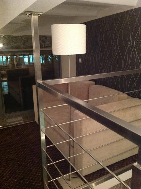 Hbbt公寓酒店 华沙 外观 照片